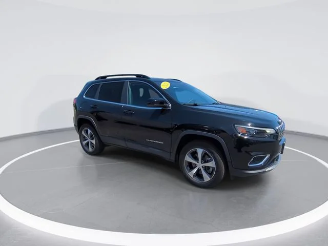 Used 2022 Black Jeep Limited image 9