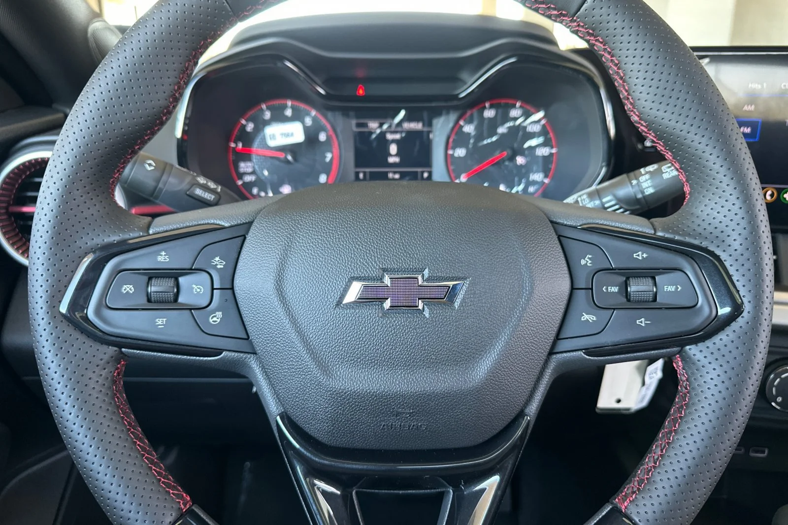 New 2026 Sterling Gray Metallic Chevrolet 1RS image 22
