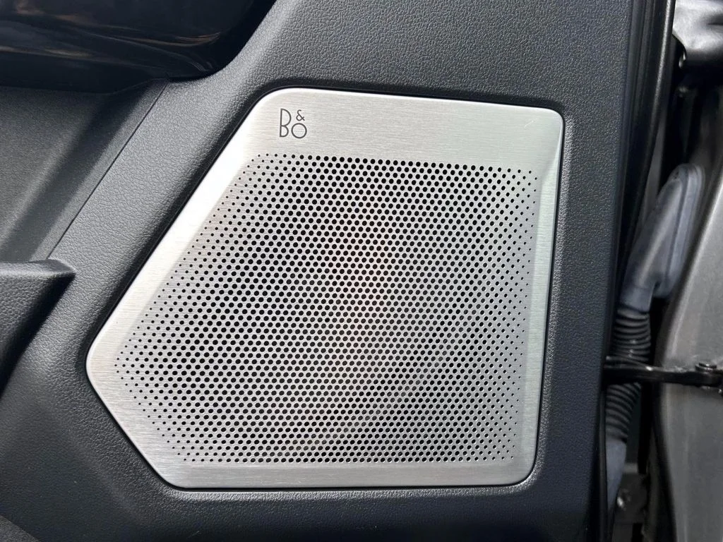 Used 2023 Gray Metallic Ford Raptor image 15