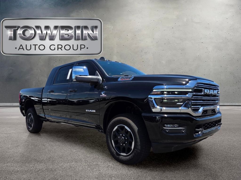 New 2025 Diamond Black Crystal Pearl-Coat Exterior Paint RAM Laramie image 2
