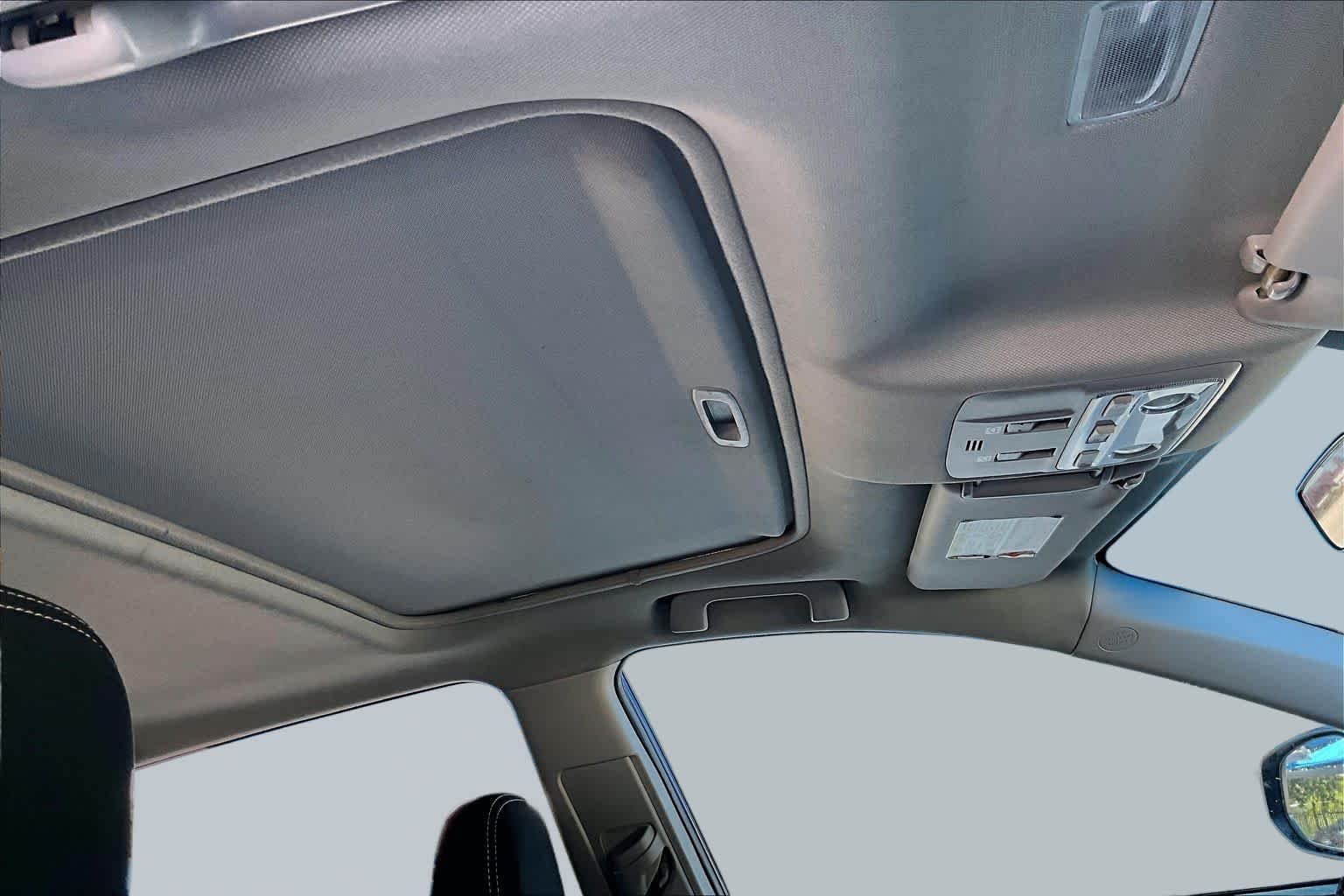 Used 2014 Blue Crush Metallic Toyota XLE image 13