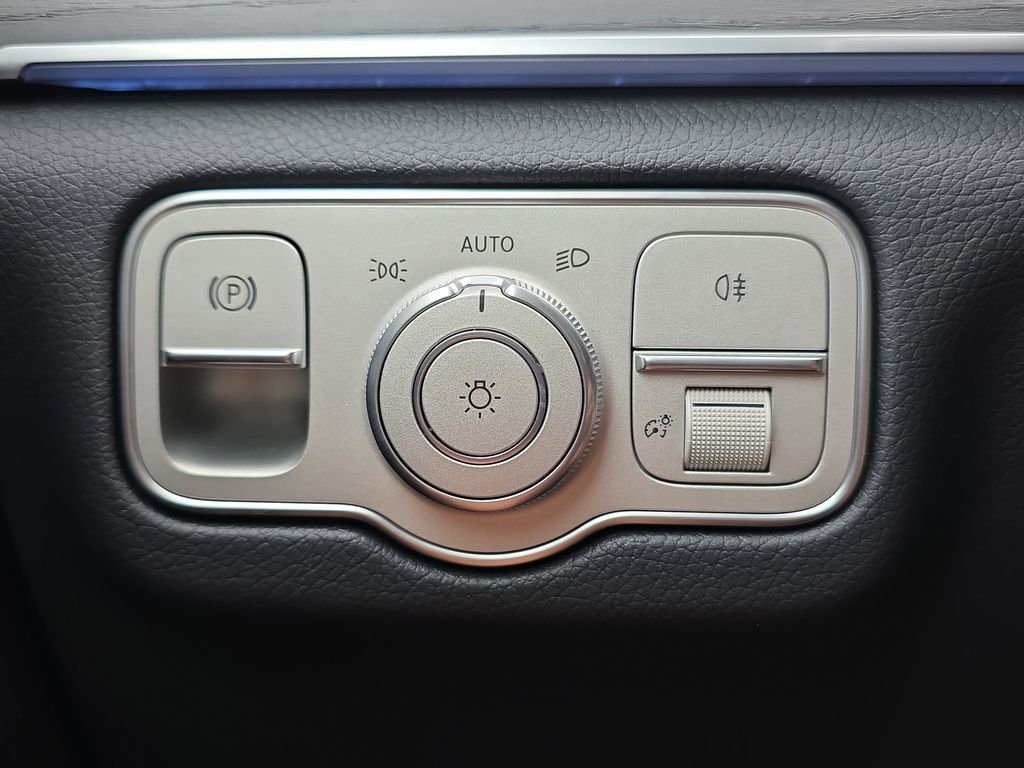 Certified Used 2026 Black Mercedes-Benz GLE 350 image 27