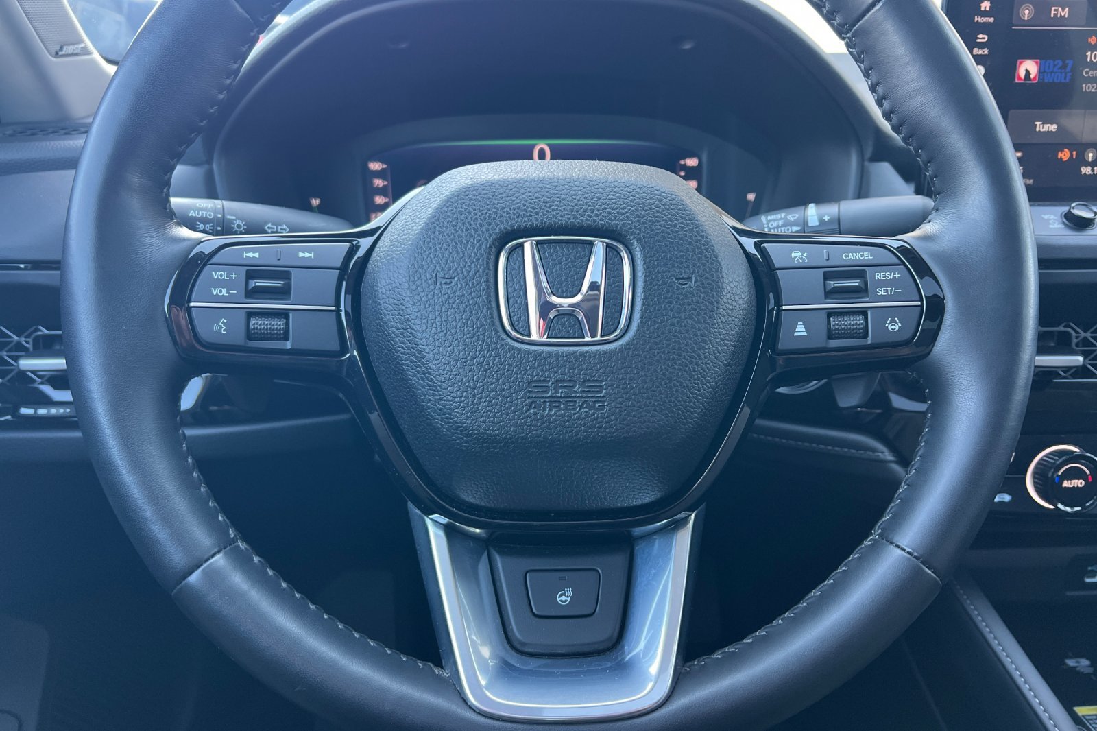 Used 2025 Urban Gray Pearl Honda Touring image 22