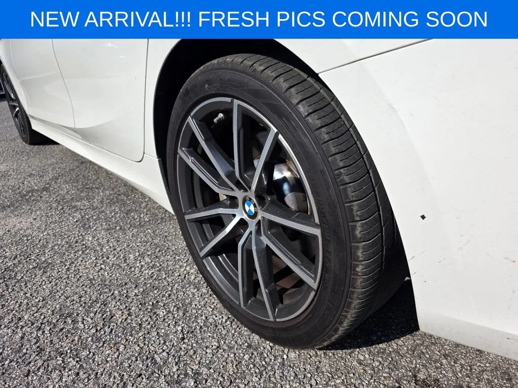 Used 2019 White BMW 330i image 6