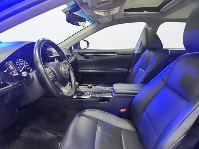 Used 2016 Black Lexus 350 image 9
