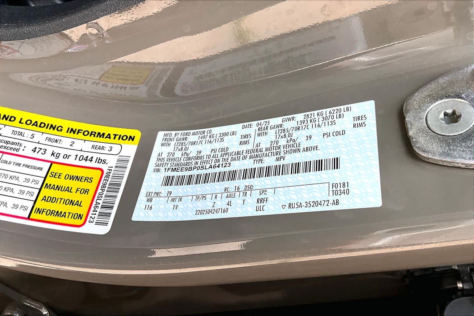 Certified Used 2025 Gray Ford Badlands image 34
