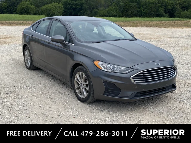 2020 Ford Fusion SE