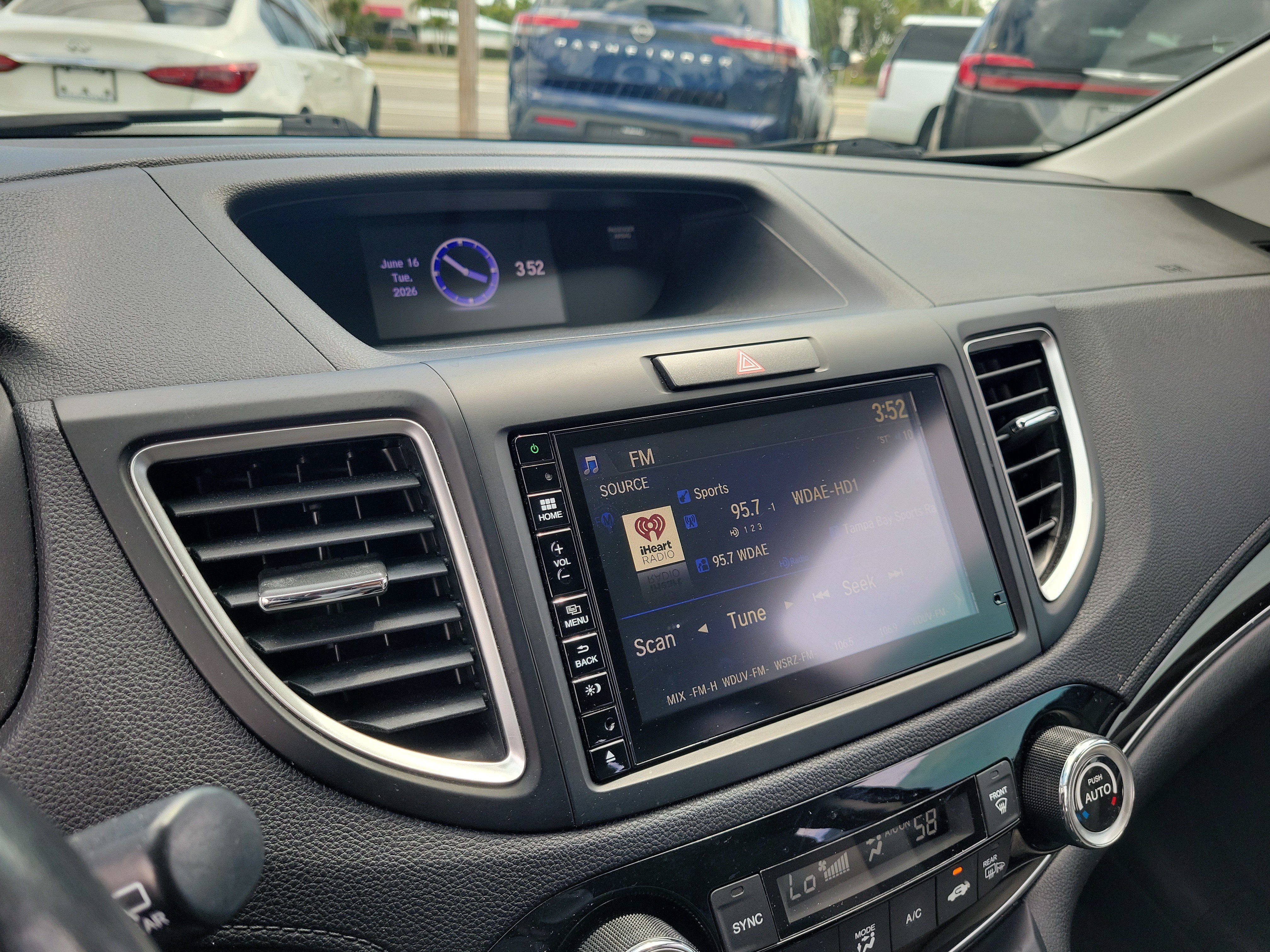 Used 2016 Blue Honda Touring image 28