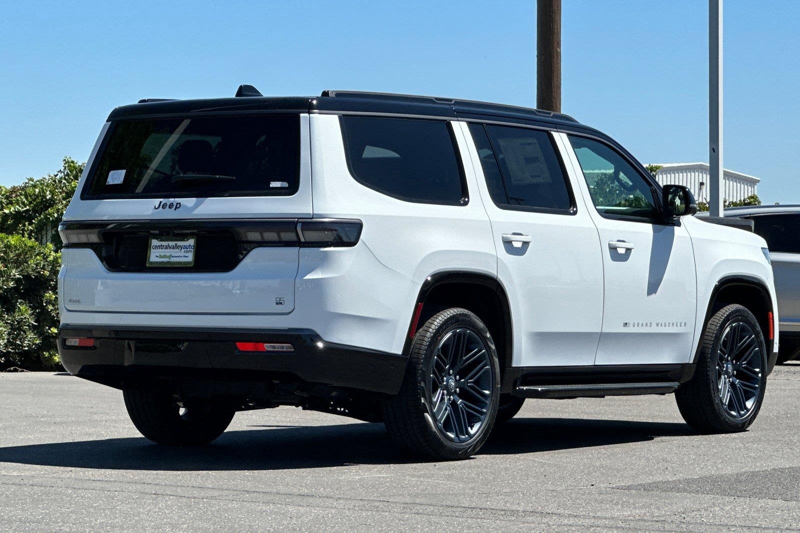 New 2026 Bright White Clearcoat Jeep 85th Anniversary image 4