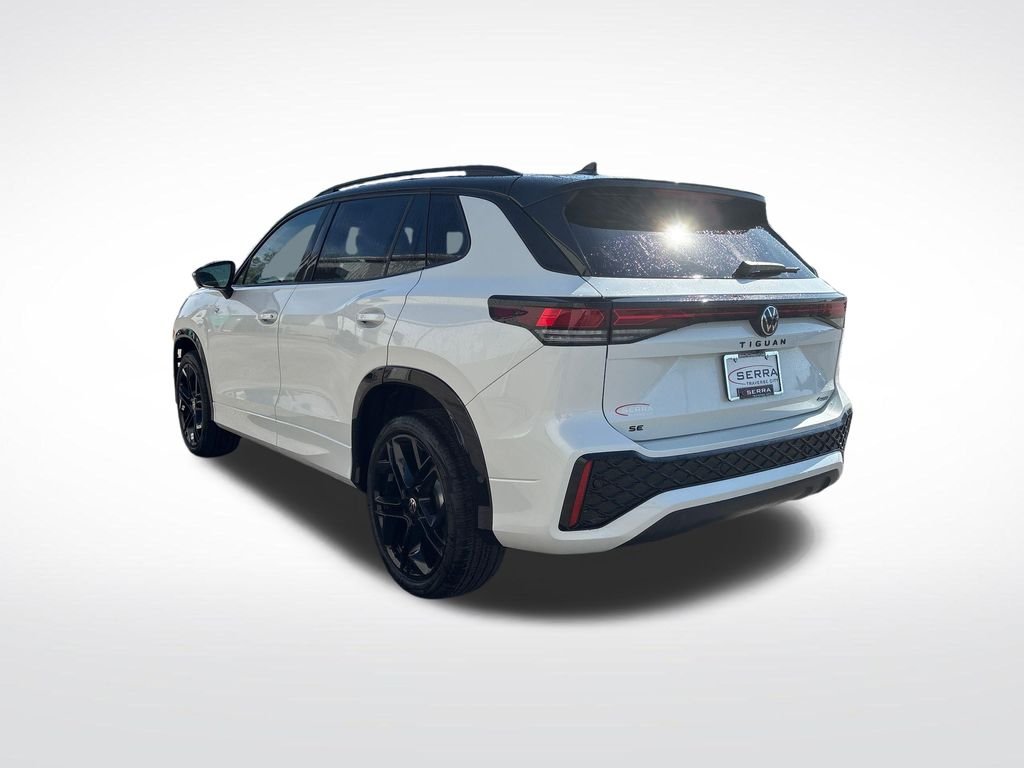 New 2026 White/off-white Volkswagen 2.0T SE R-Line Black image 3