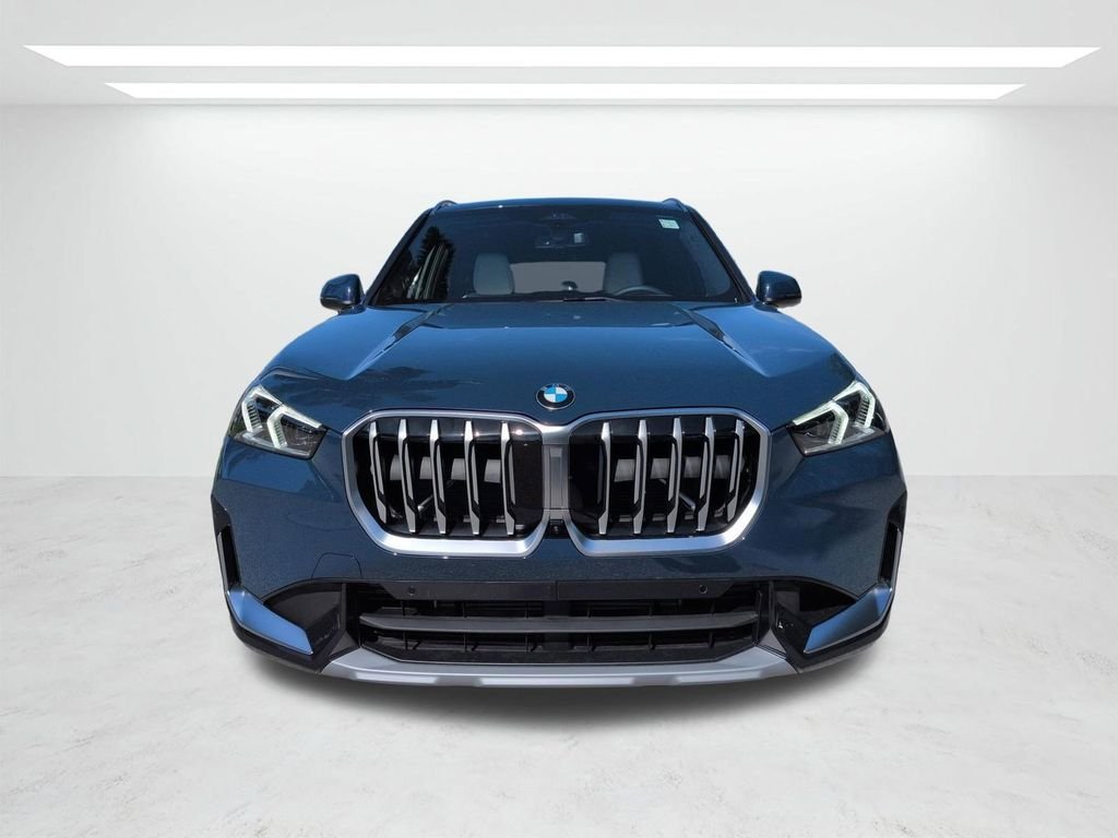 New 2026 Night Dusk Blue Metallic BMW xDrive28i image 9