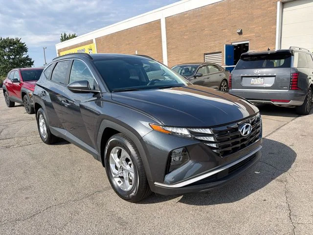 Used 2024 Gray Hyundai SEL image 11