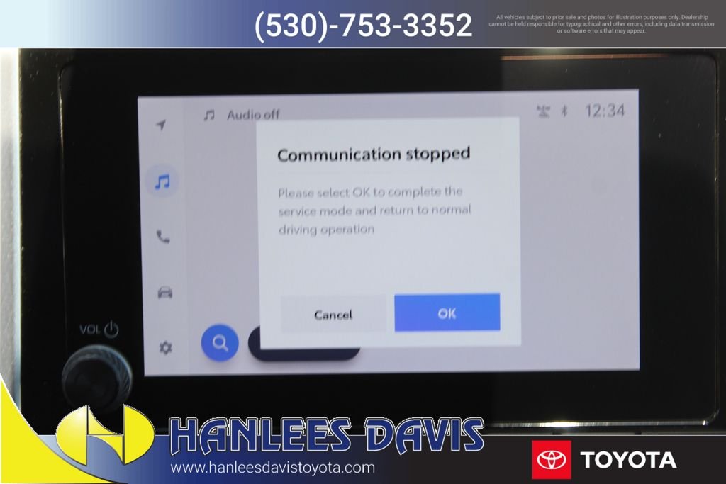 Used 2025 Silver Toyota XLE image 23