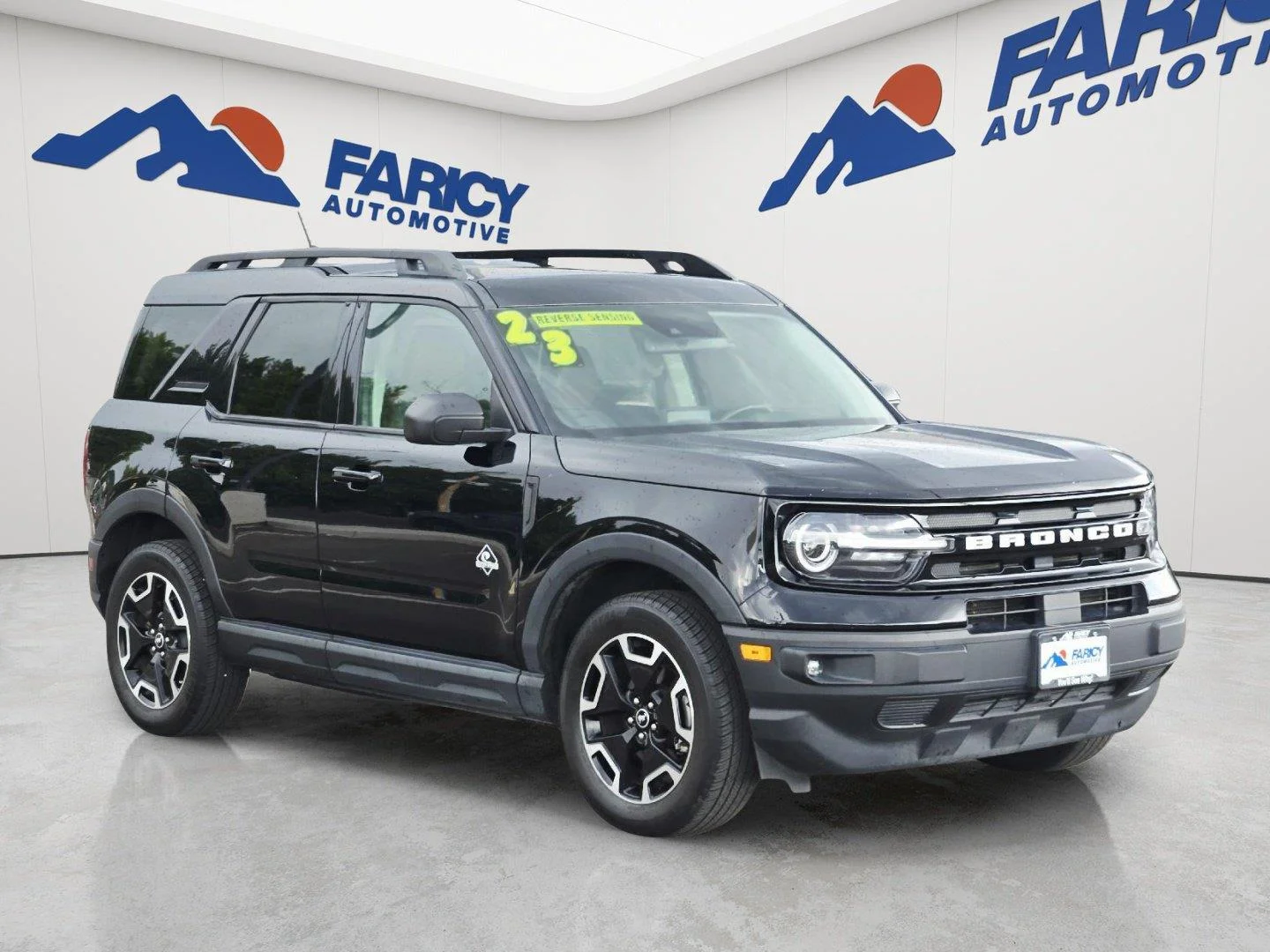 Used 2023 Shadow Black Ford Outer Banks image 3