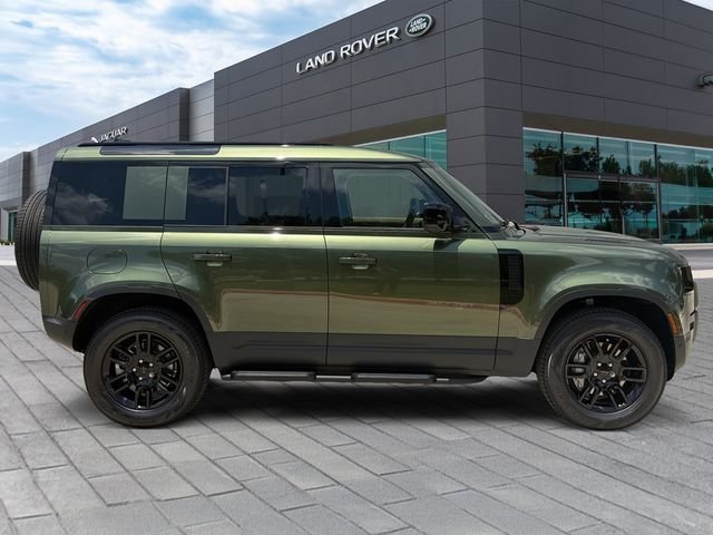 New 2026 Woolstone Green Land Rover S image 6