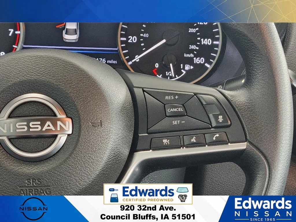 Used 2025 Blue Nissan SV image 21