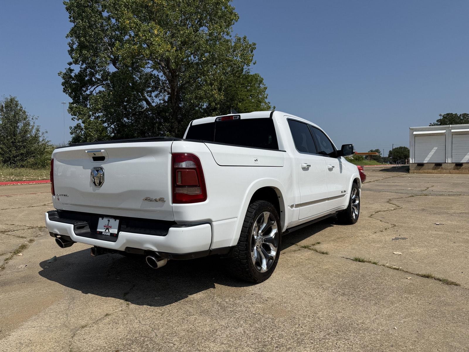 Used 2021 Ivory White Tri-Coat Pearlcoat Ram Limited image 7