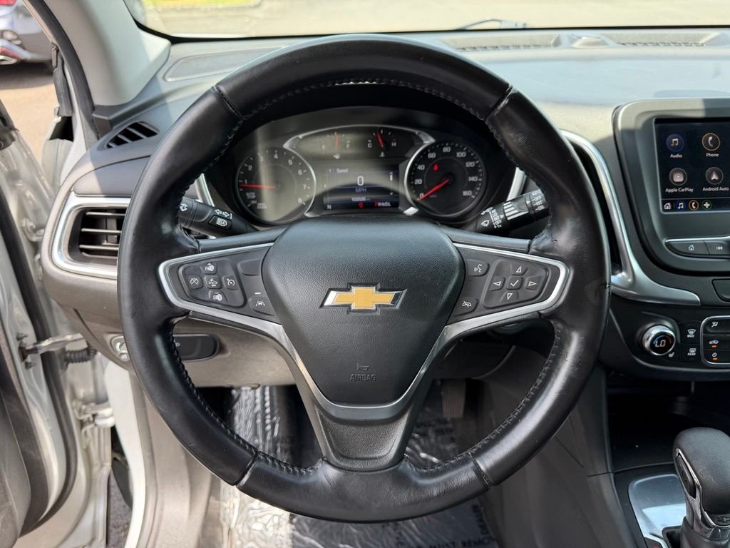 Used 2022 Silver Ice Metallic Chevrolet LT image 20