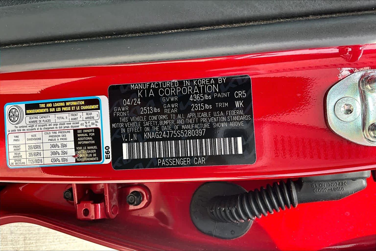 Used 2025 Runway Red Kia LXS image 63