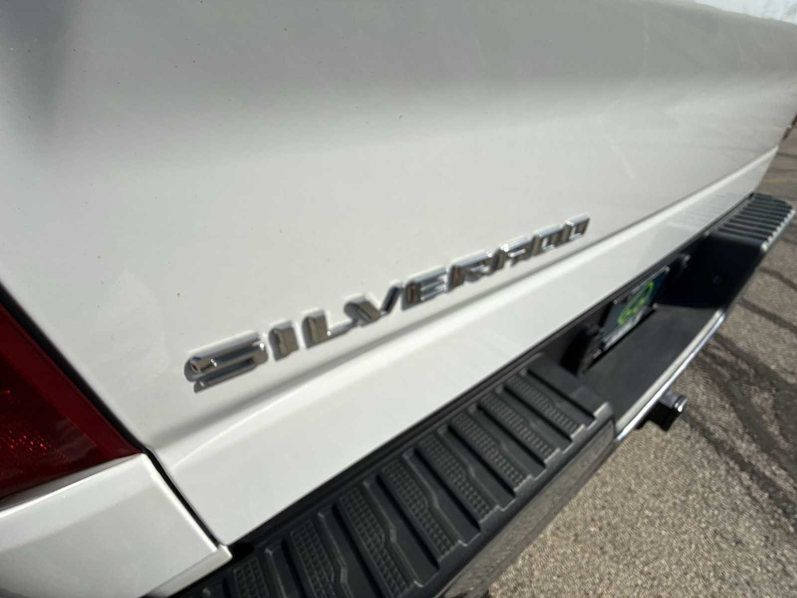 2024 Chevrolet Silverado 1500 LT - Photo 30
