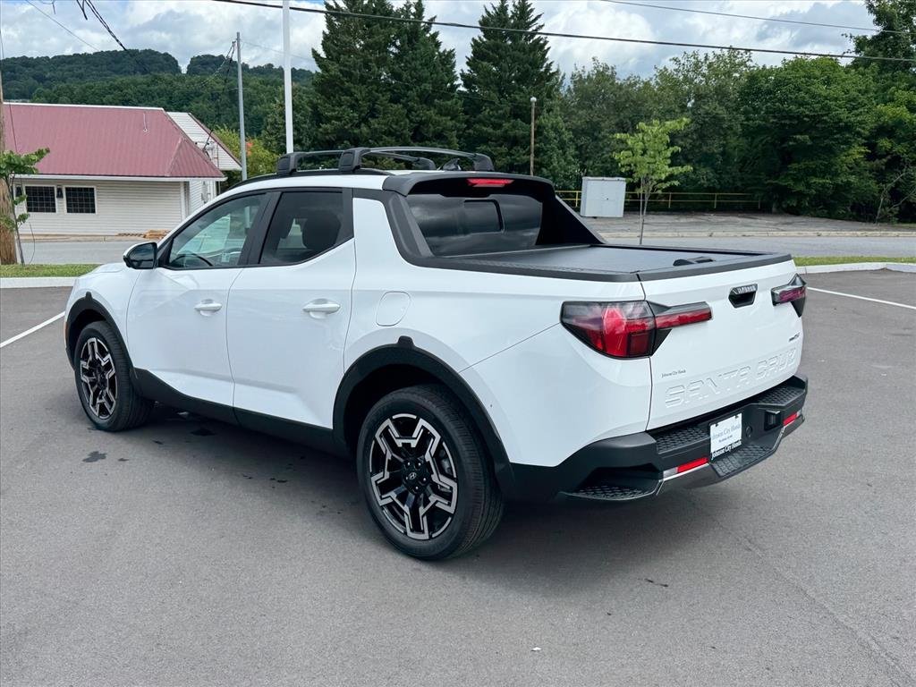 Used 2025 Atlas White Hyundai Limited image 4