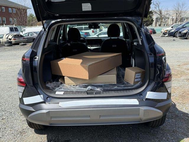 New 2026 Blue Hyundai SEL Premium AWD image 32