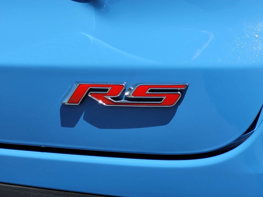 Certified Used 2024 Fountain Blue Chevrolet 1RS image 11