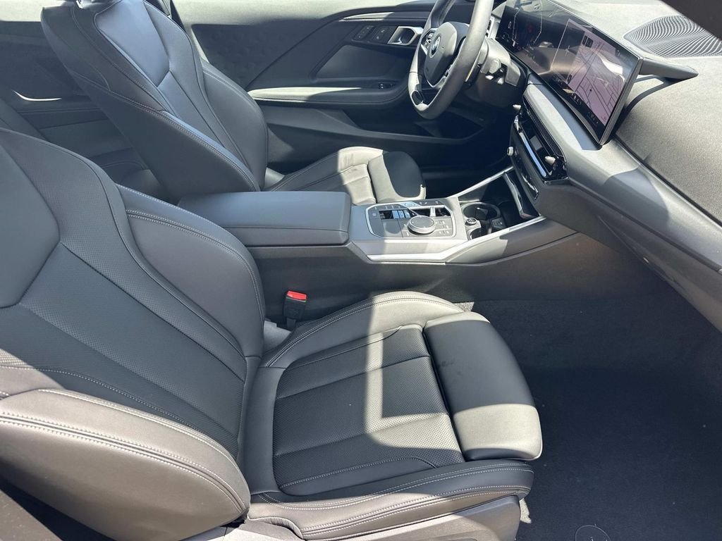 2025 BMW 2 Series 230i - Photo 11
