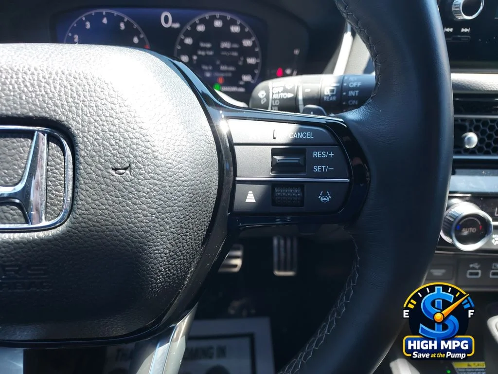Used 2024  Honda Sport Touring image 12