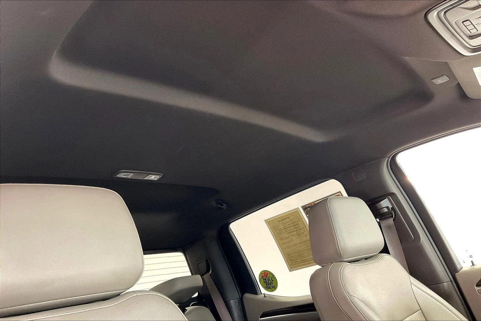 Used 2022 Summit White GMC SLT image 24