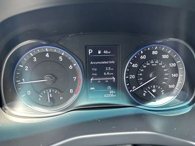 Used 2023 Black Hyundai SEL image 16