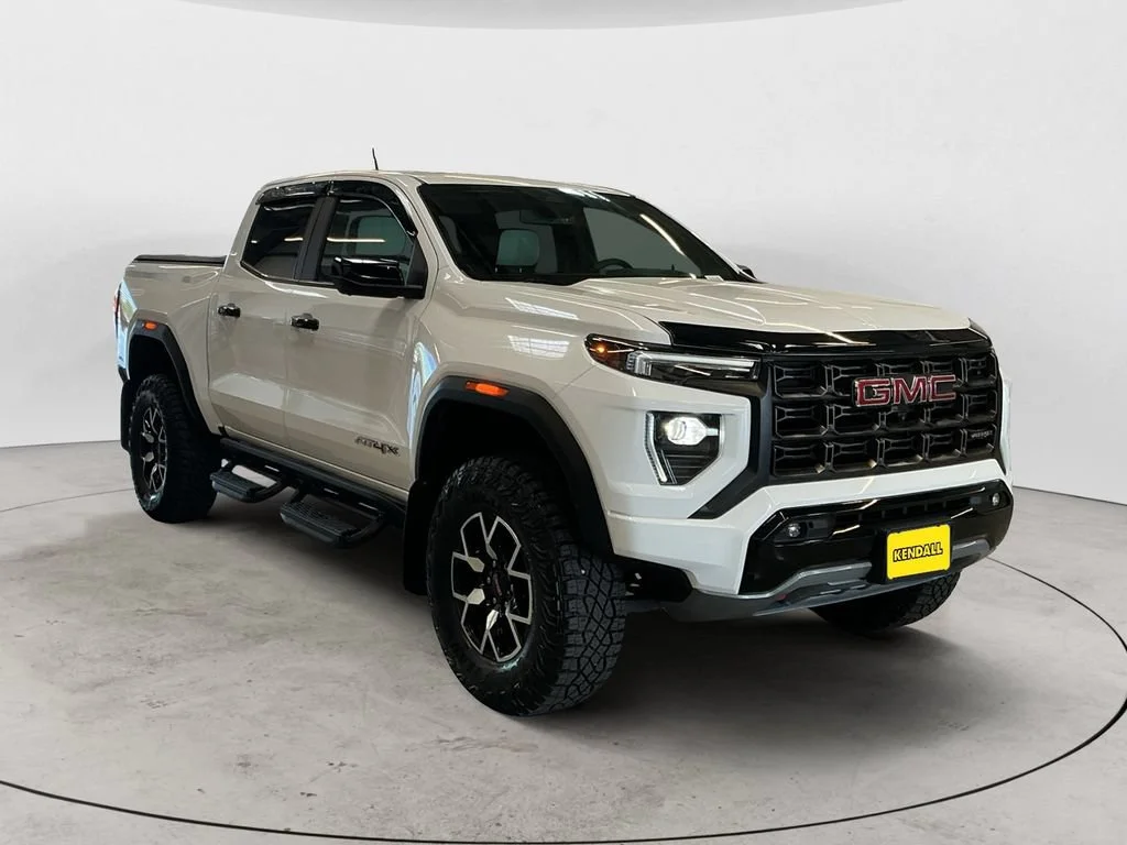 Certified Used 2024 Summit White GMC AT4X image 3