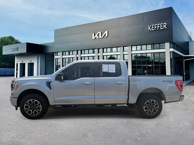 Used 2023 Silver Ford XLT image 5