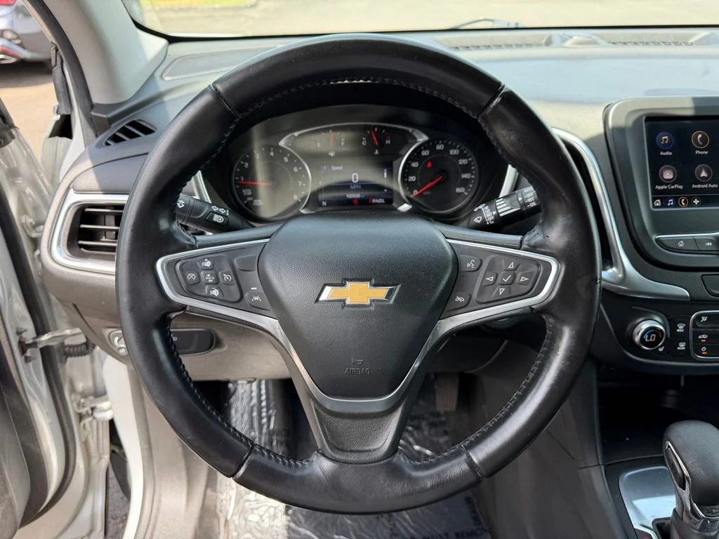 Used 2022 Silver Ice Metallic Chevrolet LT image 20