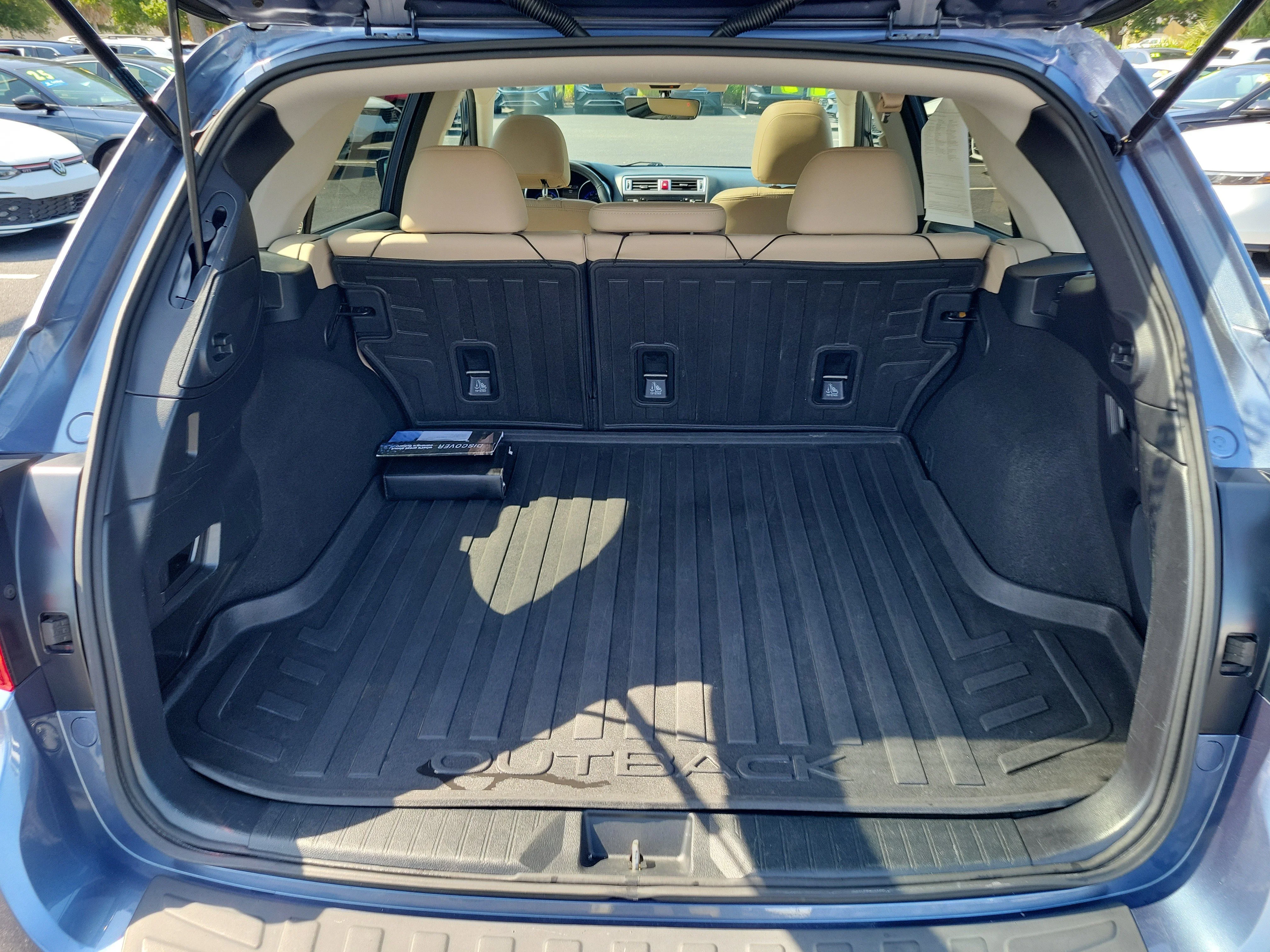 Used 2017 Blue Subaru 2.5i image 12