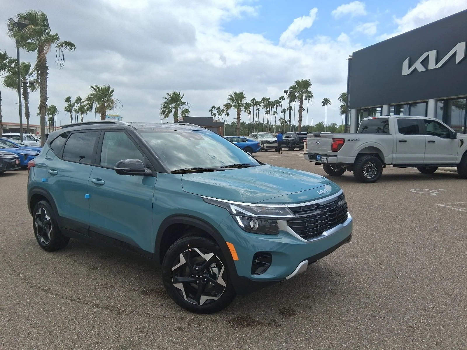 2026 Kia Seltos 2.0 S FWD's photo