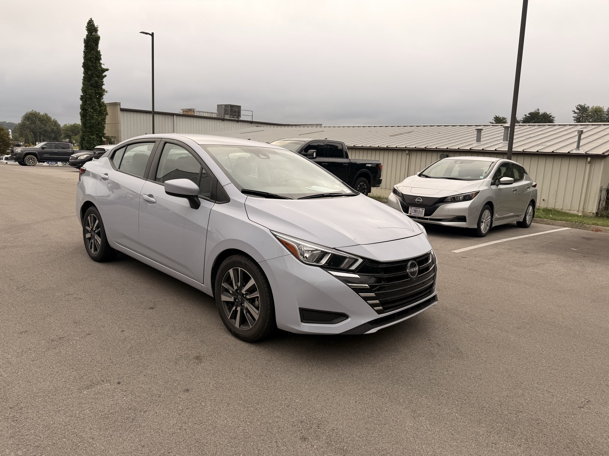 Certified Used 2024 Gray Sky Pearl Nissan SV image 3