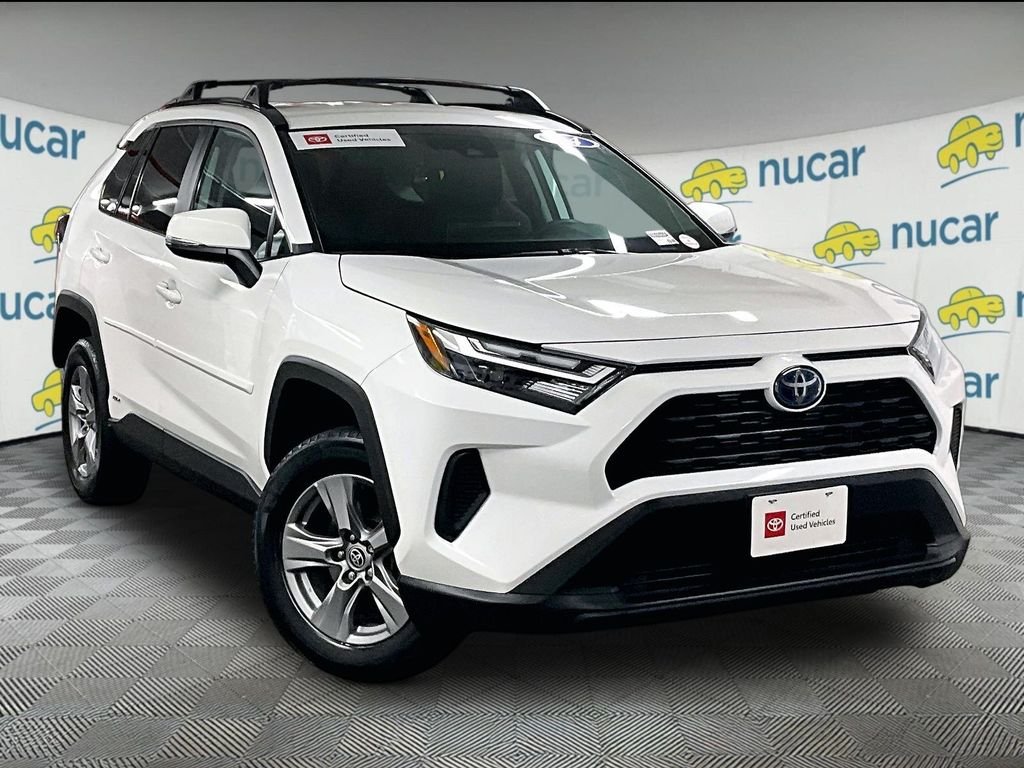 Used 2024 White Toyota XLE image 1