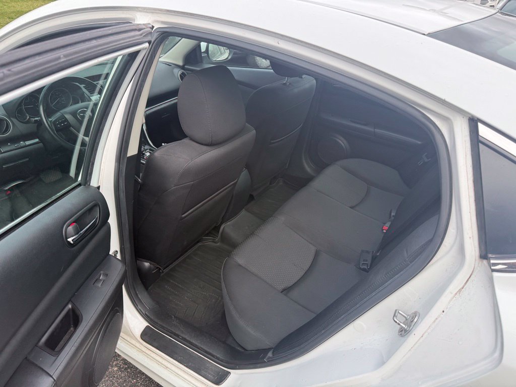 Used 2011 White Pearl Mazda i Touring Plus image 6