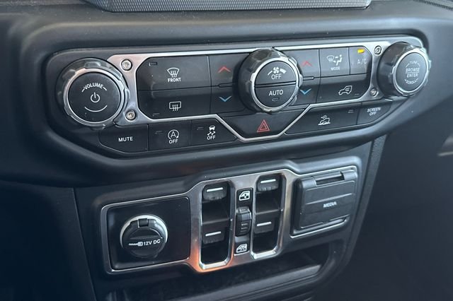 Certified Used 2022 Gray Jeep Sport image 20