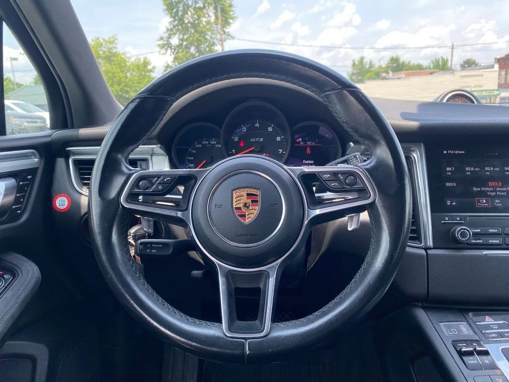 2017 Porsche Macan GTS - Photo 12