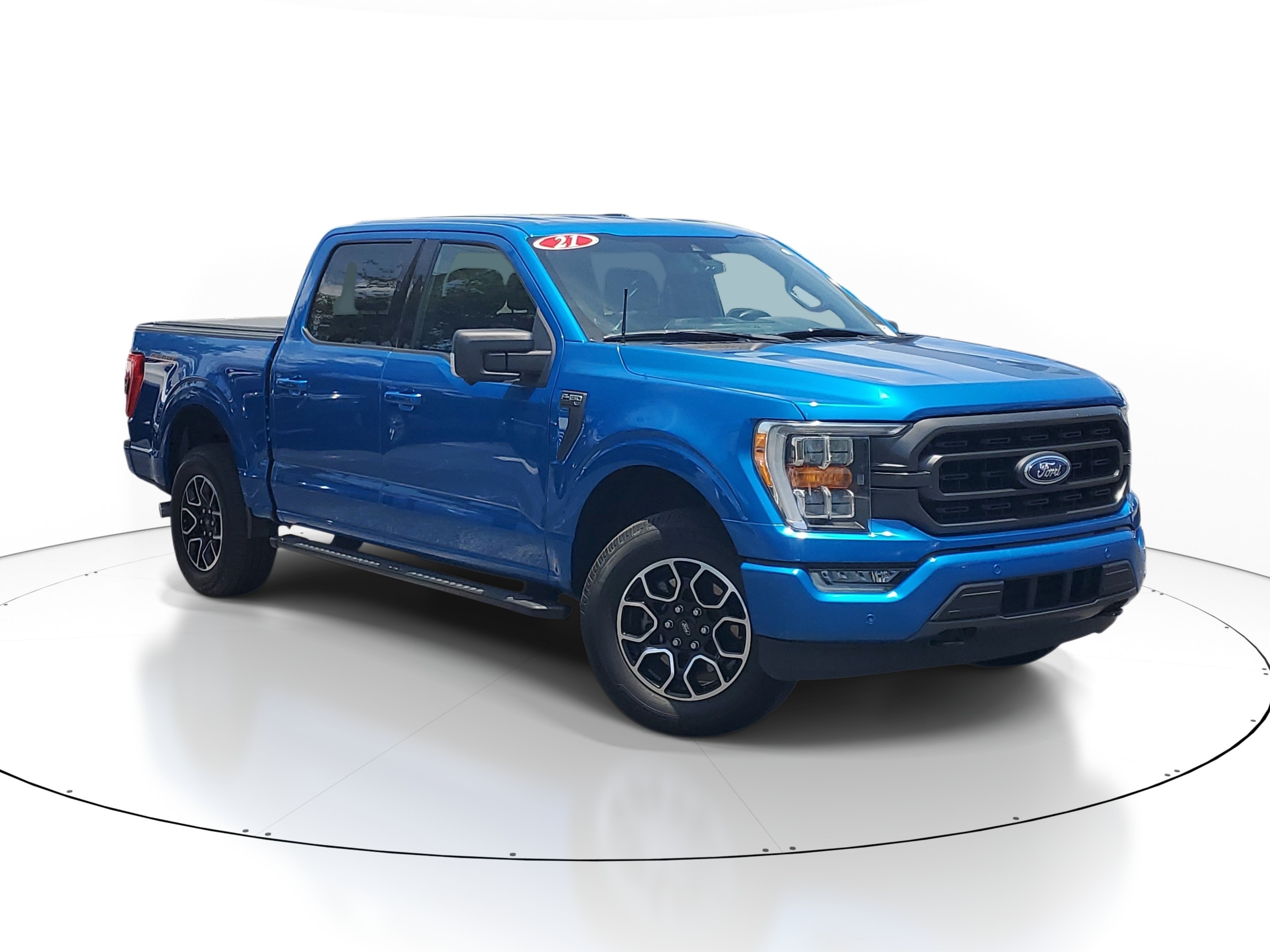 Used 2021 Blue Metallic Ford XLT image 1