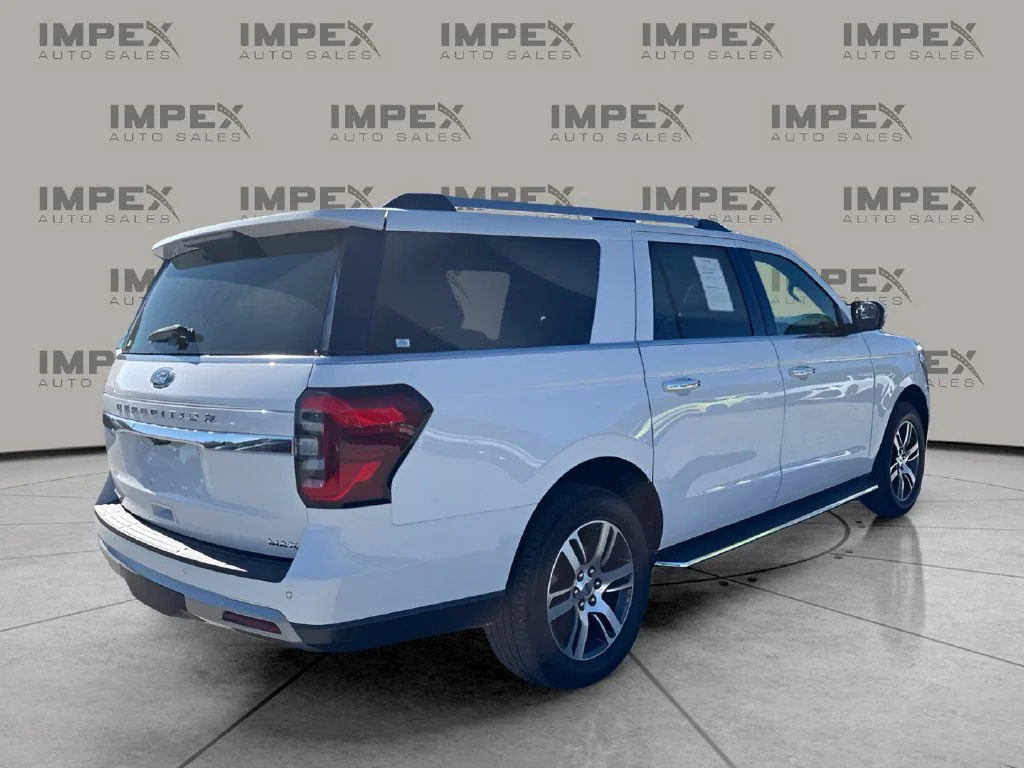 Used 2023 White Ford Limited image 5