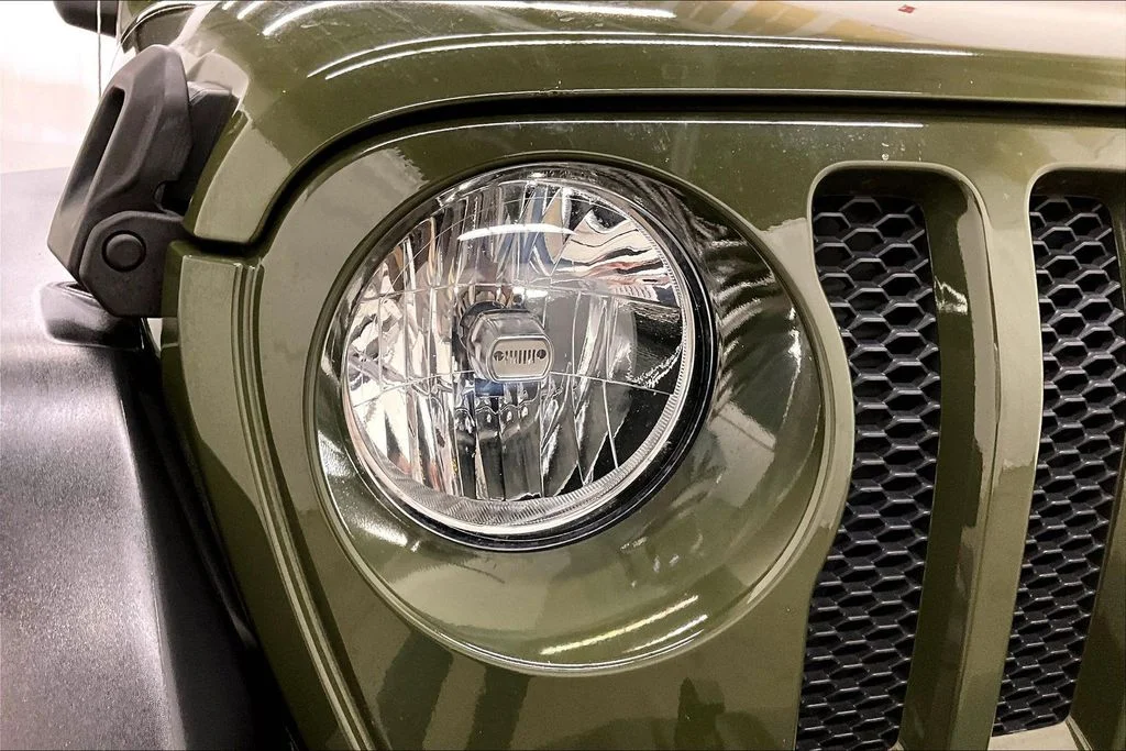 Used 2021 Green Jeep Unlimited Sport S image 31
