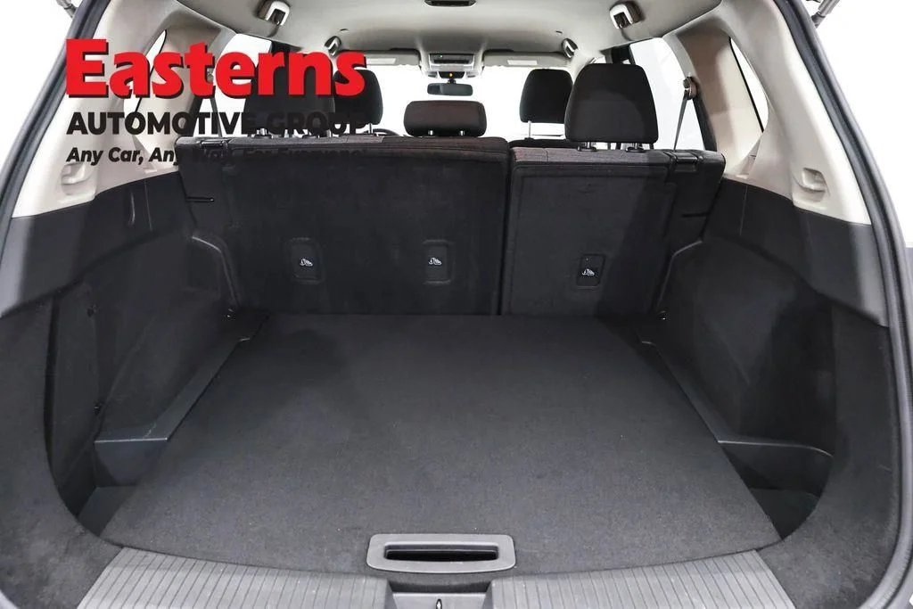 Used 2023 White Nissan SV image 11