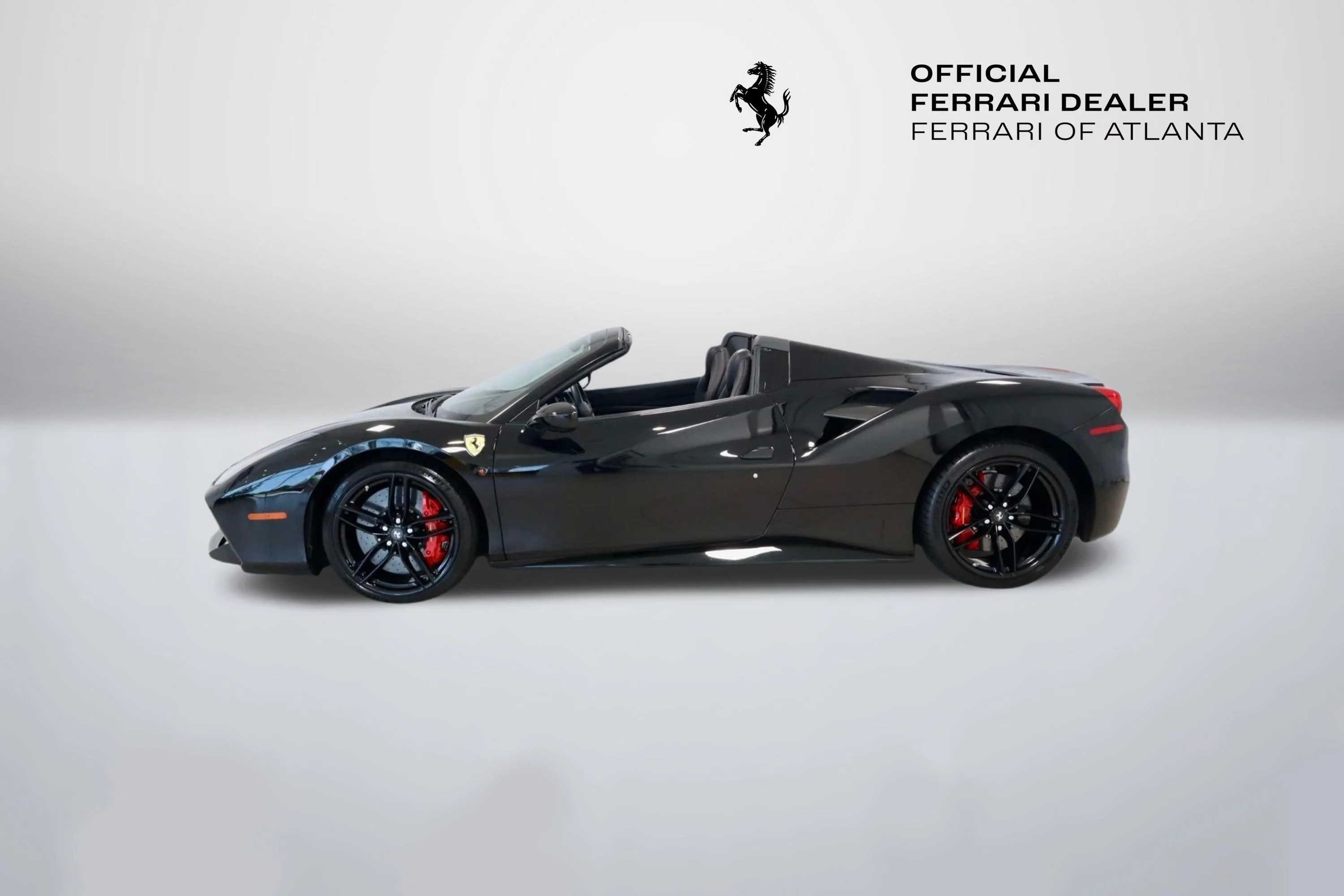 Used 2019 Nero Ferrari  image 2