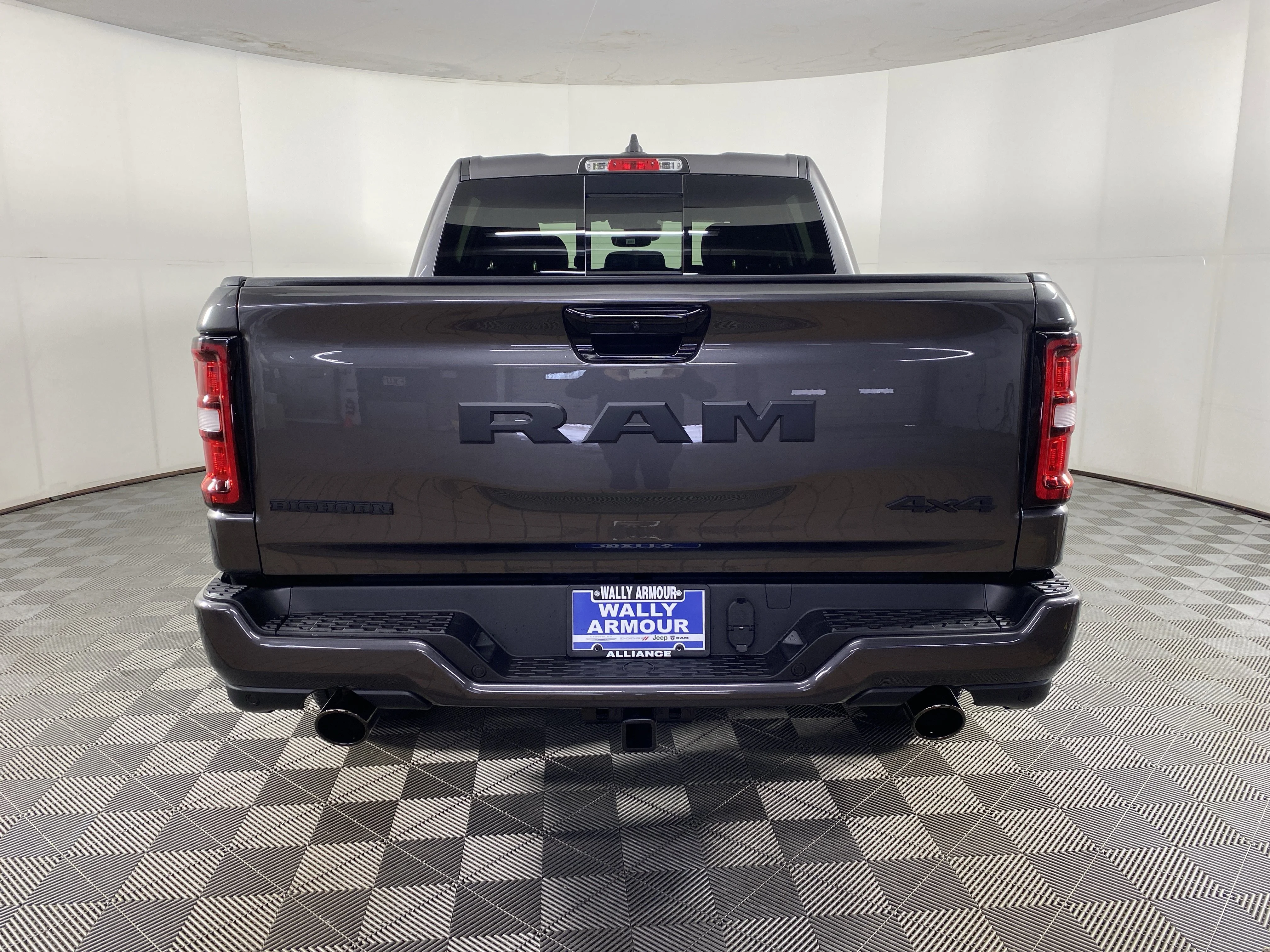 New 2026 Granite Crystal Metallic Clear-Coat Exterior Paint RAM Big Horn/Lone Star image 8