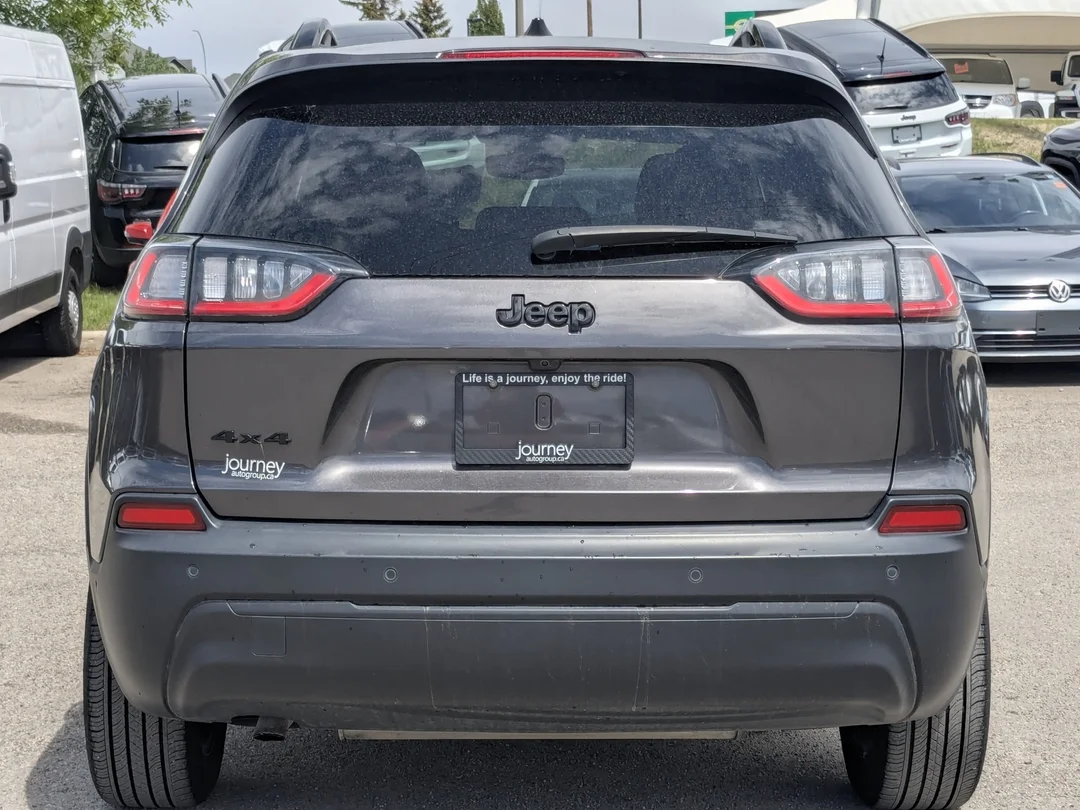Certified Used 2023 Grey Jeep Altitude - - 4x4 - 8.4 Uconnect NAV - Premium Leather - Heated Seats & Wheel & More! image 7