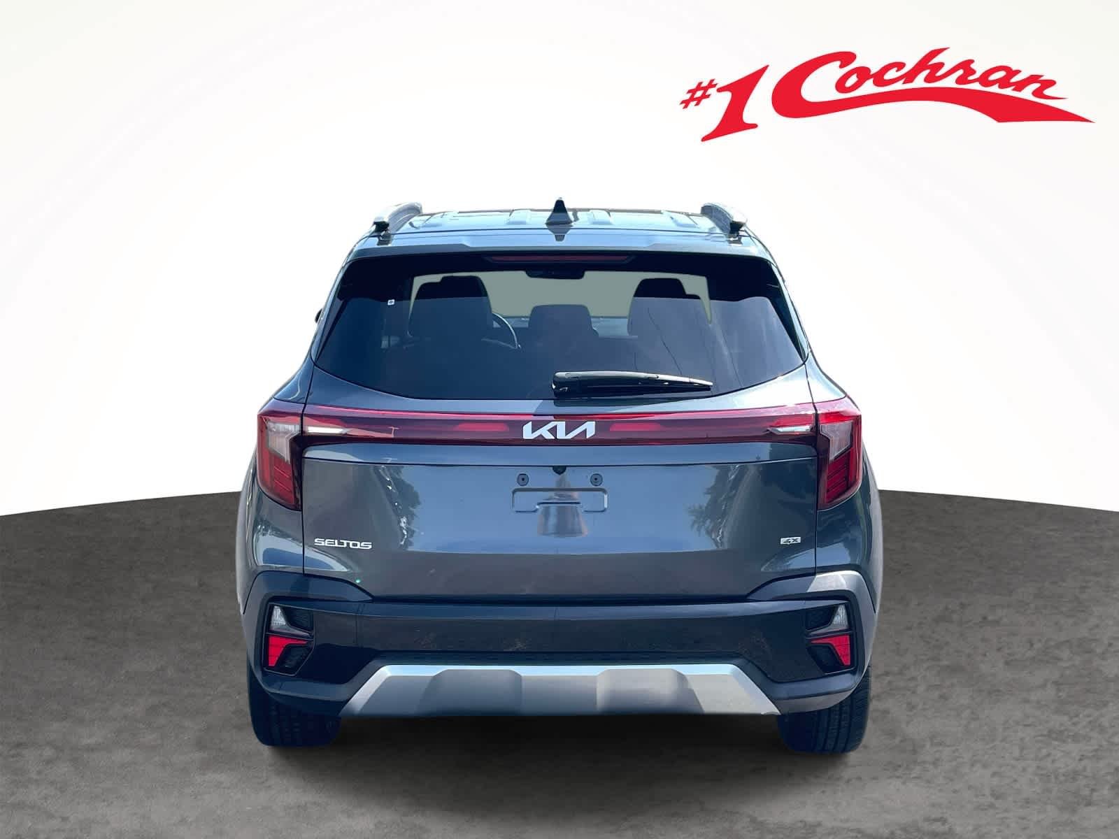 Used 2024 Gravity Gray Kia EX image 4