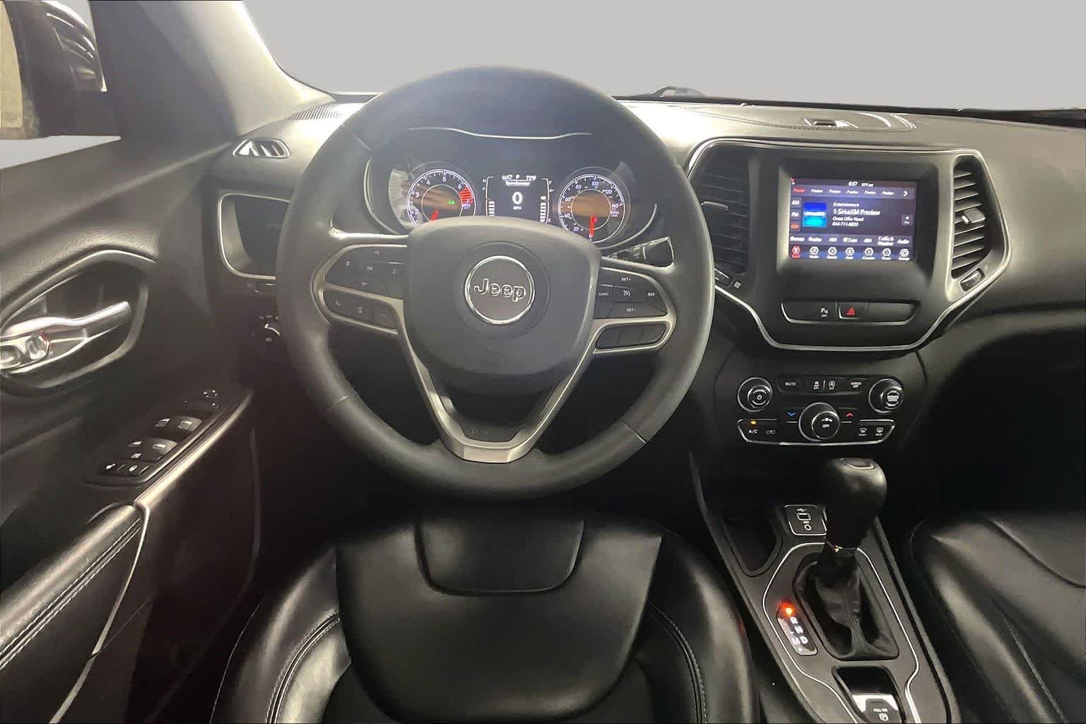 Used 2020 Slate Blue Pearlcoat Jeep Latitude Plus image 10